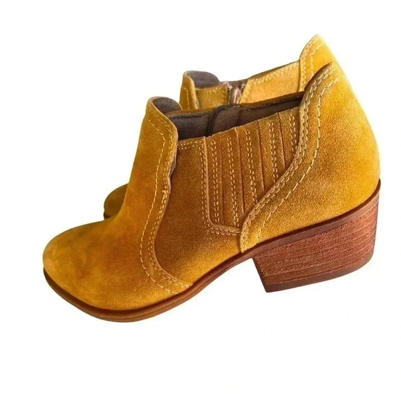 EARTH WOMENS TAN LEATHER PEAK PERU SHORT ANKLE BOOTIES!! - Picture 8 of 9